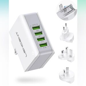 USB charger with 4 ports